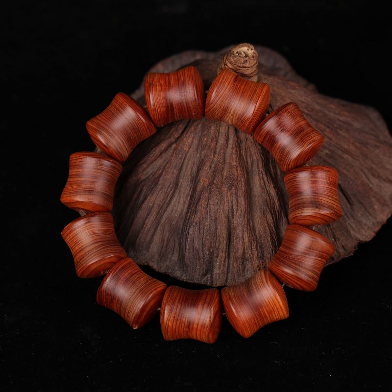 十大外围足球平台app-餐厅服务员培训以及治理制度:从司理主管到领班服务员完整一套(图1) 十大外围足球平台app