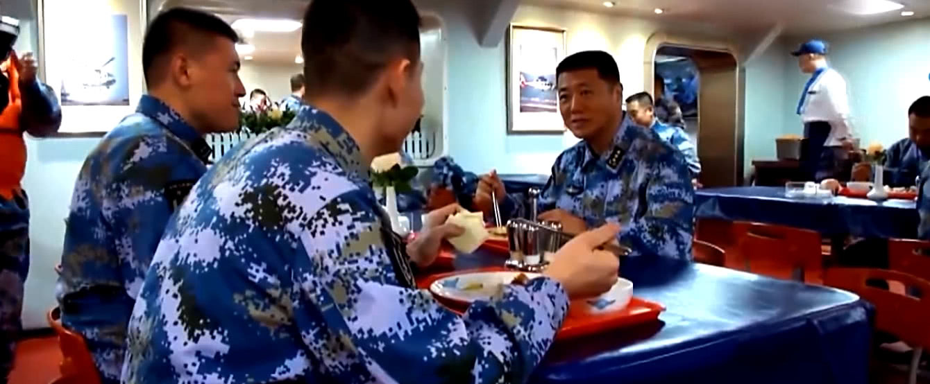 三星无线智能电视新专利曝光:去掉电源线:十大外围足球平台app(图1) 十大外围足球平台app